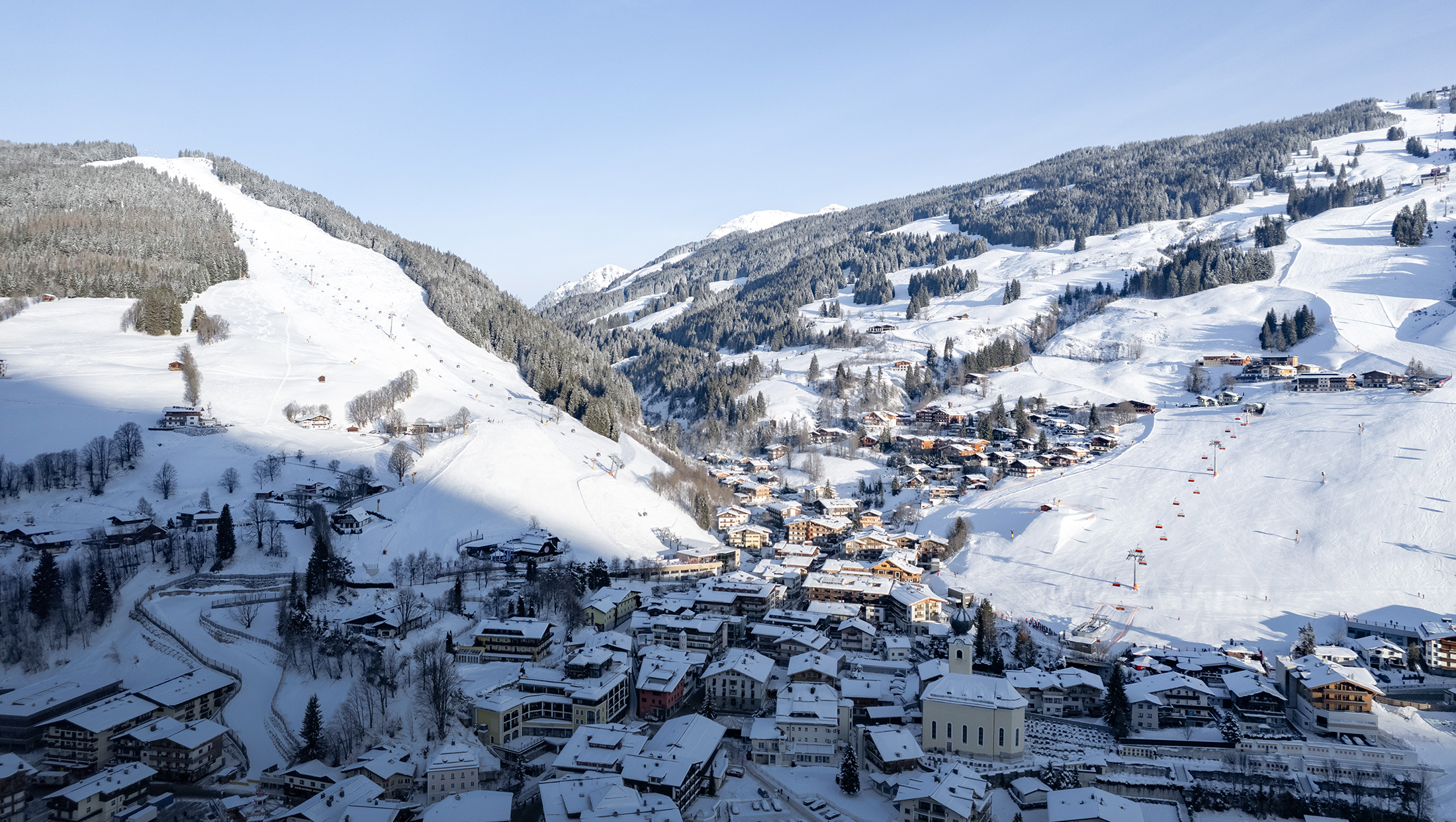 skiurlaub-saalbach-hinterglemm-ski-in-ski-out-landhaus-saalbach-5